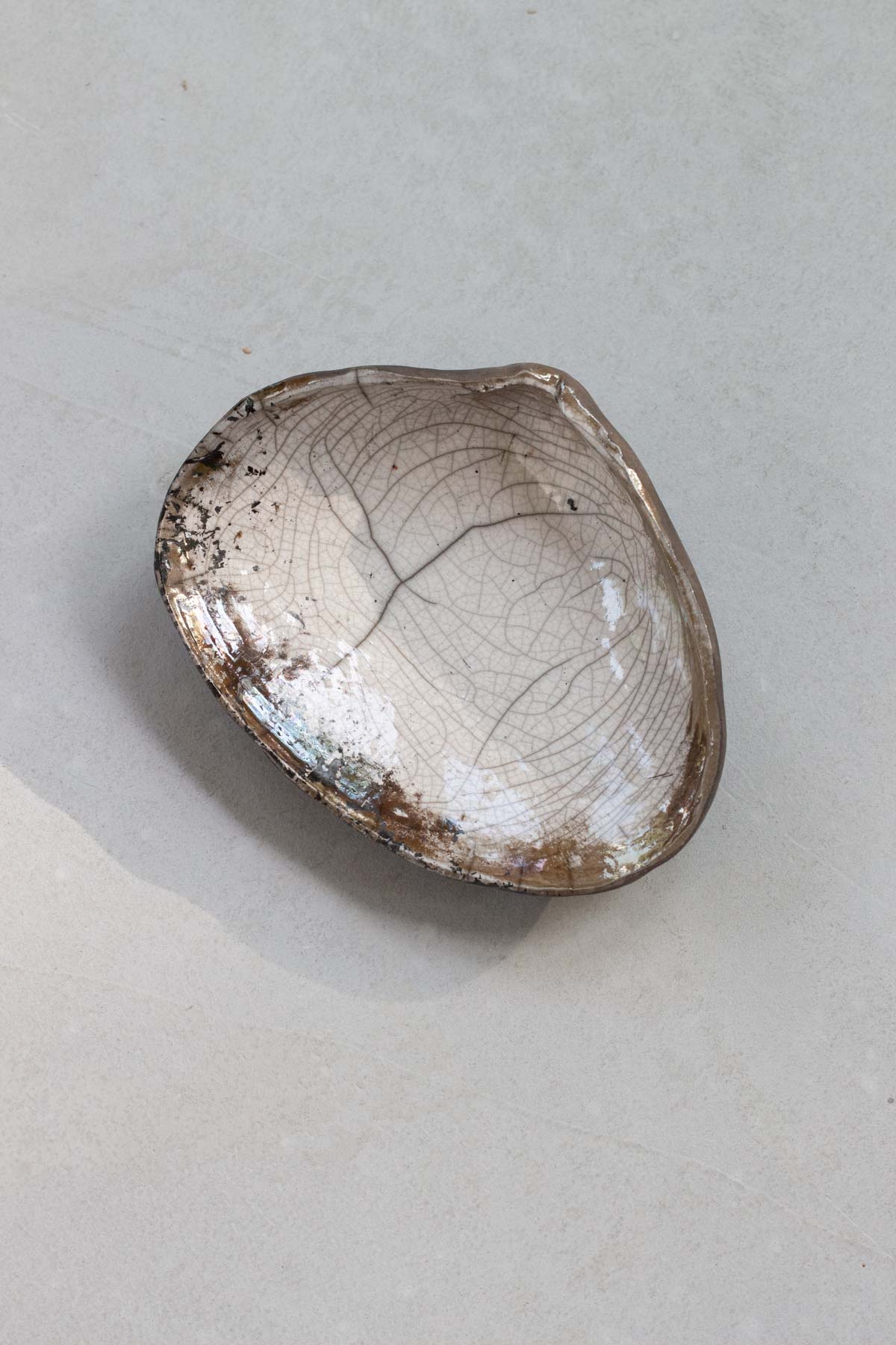 Raku Clam Shell