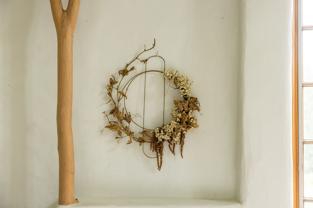 Modern Brass Wreath - Circle